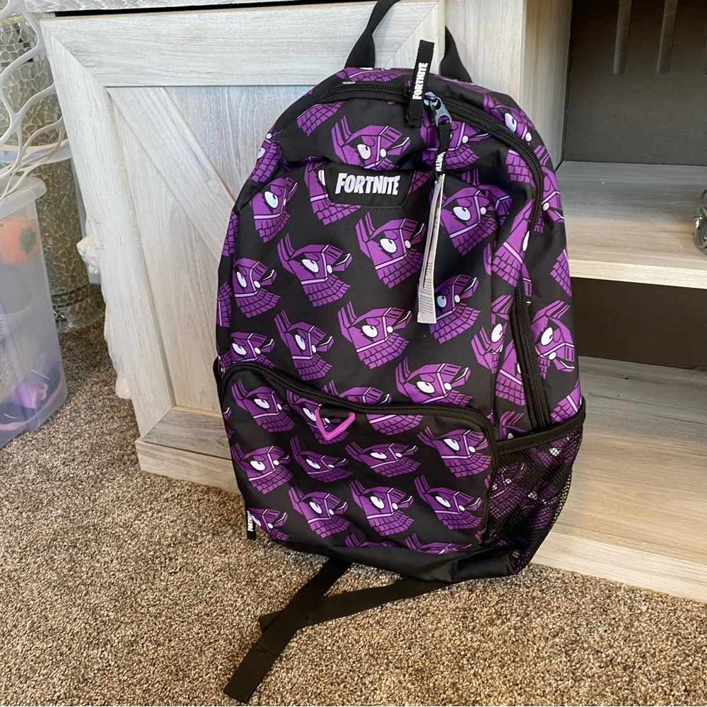 NWT Fortnite Llama Loot Pinata Kids 18" Black Purple Backpack Laptop Sleeve Zip